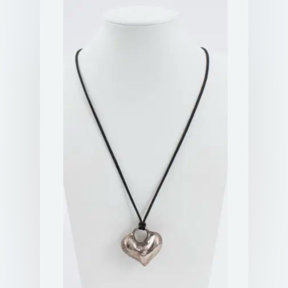Vintage Robert Lee Morris RLM Small Silver Heart Pendant